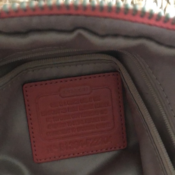 Coach leather purse - Picture 12 of 15